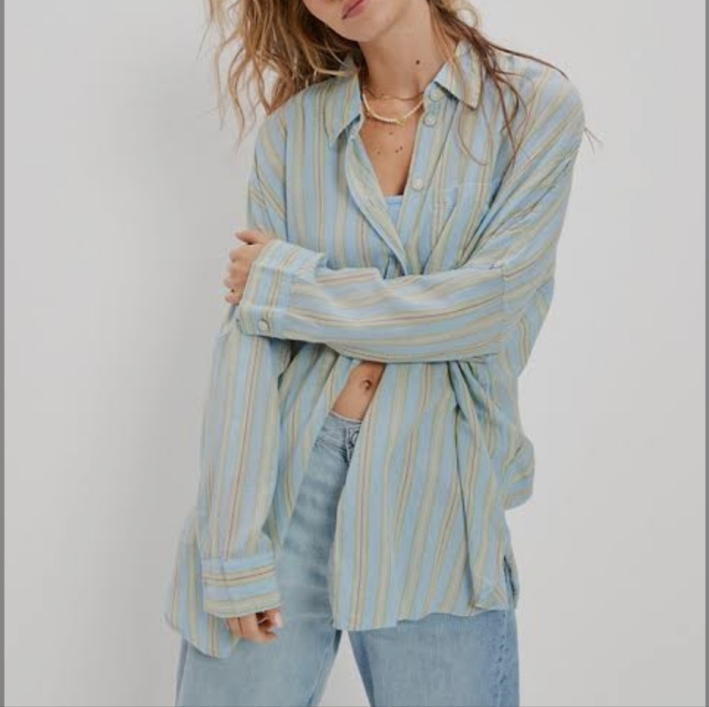 American Eagle Oversized Button Up - image 2